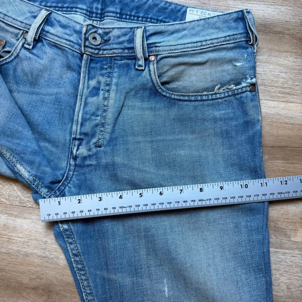 Diesel Larkee Jeans Mens 29x32 Blue Regular Straight Leg Distressed Denim 008J4